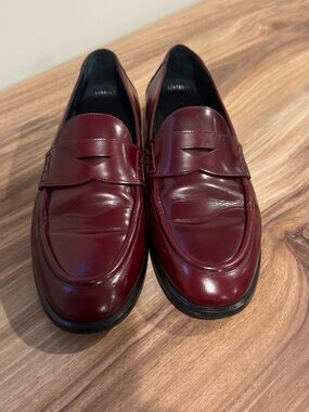 Burberry Burgundy Leather Loafers | Size 37.5